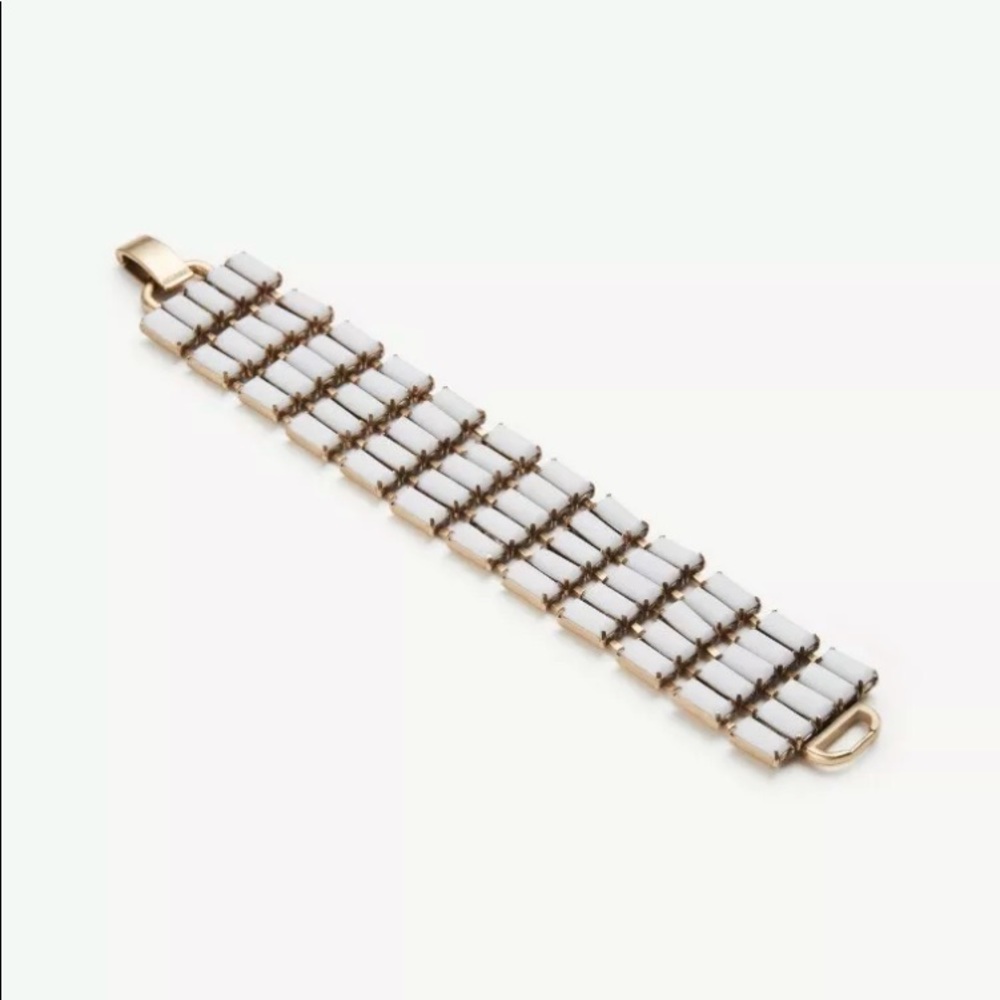 NWT Ann Taylor Matte Beaded Bracelet New  # 428914